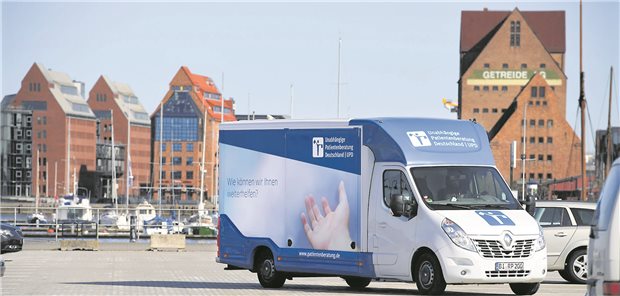 Der Bus der Unabhängigen Patientenberatung. Das Bundesgesundheitsministerium will diese reformieren und finanziell auf neue Füße stellen.