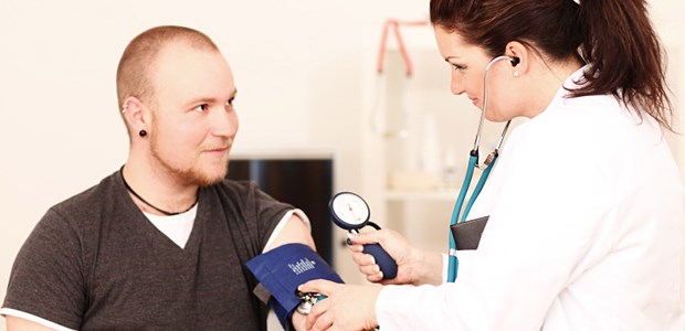 Ärzte bauen Check-up 35 um Der Check-up 35 steht derzeit nur Patienten über 35 Jahren als Leistung zur Verfügung - das soll sich mit der "Bremer Gesundheitsuntersuchung" ändern, denn sie erfasst auch jüngere Patienten.