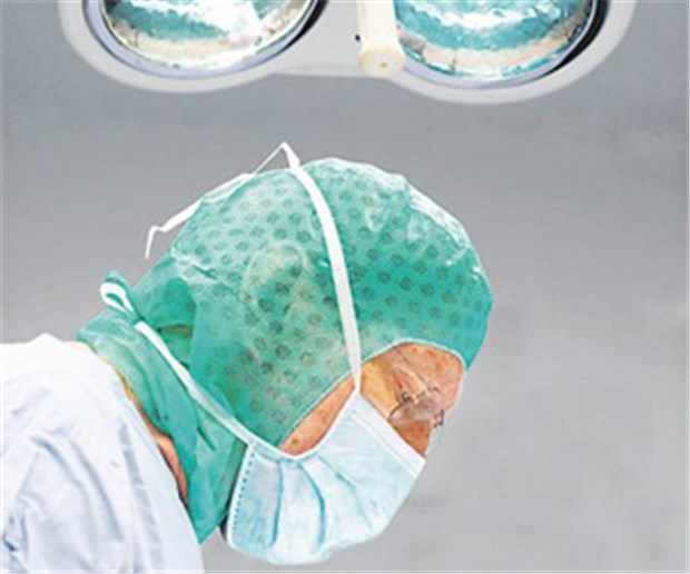 Nacht- und Nebelaktion für die Klinikfinanzen Der Chirurg bekommt mehr Geld, die Klinik einen Tarifausgleich.