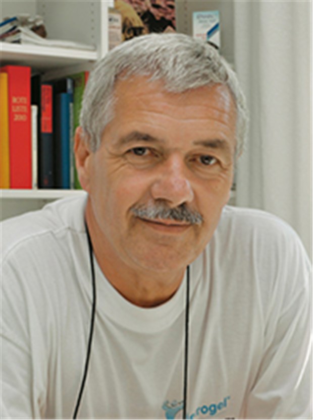 Schweriner erleben den "Krautheim-Effekt" Der Dermatologe Dr. Hubert Krautheim sorgt in Schwerin für Wirbel.