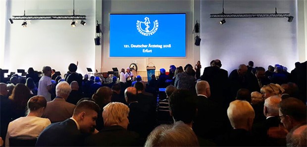 Der Eröffnungstag in 25 Tweets Der Deutsche Ärztetag startet!