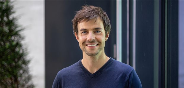 Hollander wird leitender Verbandsarzt bei Deutschlands Leichtathleten Der Deutsche Leichtathletik-Verband (DLV) hat den Sportmediziner -Professor Karsten Hollander zum 1. Januar 2024 als leitenden Verbandsarzt berufen.