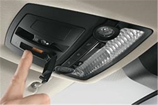 Gourmet-Wochenende zu gewinnen Der Erweiterte Notruf stellt die Verbindung zum BMW Assist Callcenter her.