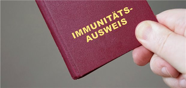 Ethikrat rät von Immunitätsausweis „zum jetzigen Zeitpunkt“ ab Der Ethikrat hat momentan vorgelagerte naturwissenschaftlich-medizinische Zweifel am Instrument der Immunitätsausweise gegen COVID-19.