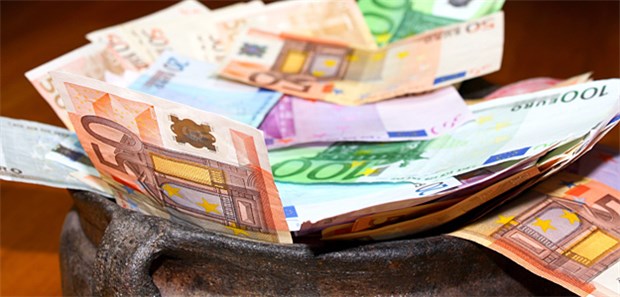 Wer an den Topf ran darf Der Fördertopf für innovative Versorgungsprojekte und Versorgungsforschung erscheint vielen lukrativ.