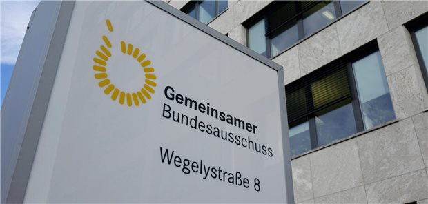 Der G-BA hat nach Paragraf 35a Absatz 3b SGB V die Möglichkeit, die Erhebung von anwendungsbegleitenden Daten und von Auswertungen vom pharmazeutischen Unternehmer einzufordern.