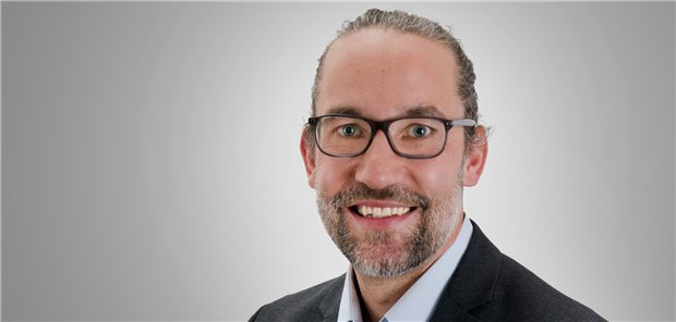 Diabetesstiftung zeichnet Gießener Mediziner aus Der Gießener Mediziner Professor Dr. Clemens Kamrath erhält den Forschungspreis 2023 der Heinz Bürger-Büsing-Stiftung zur Erforschung und Behandlung des Diabetes mellitus.