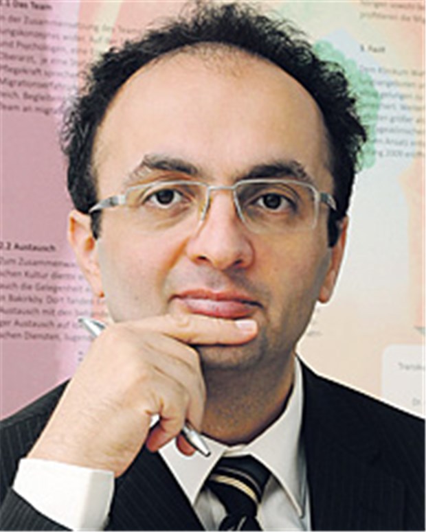 Psychotherapie für Migranten - Tagesklinik meldet Erfolge Der Hilfebedarf ist so groß wie in der Literatur beschrieben: Dr. Hamit Ince.