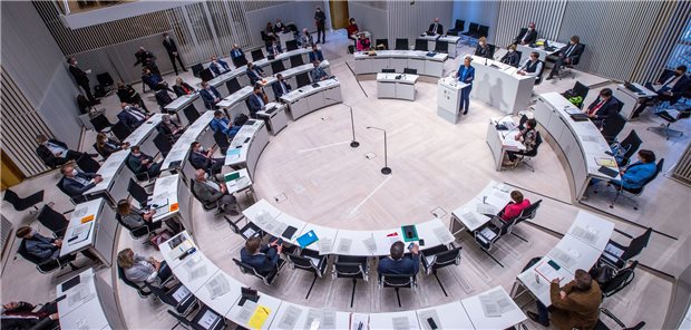 Der Landtag in Schwerin: Jetzt hat er für einen parlamentarischen Untersuchungsausschuss in Bezug auf die Universitätskliniken gestimmt.
