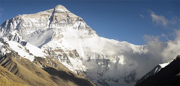 Ohne Sauerstoffgerät aufs Dach der Welt Der Mount Everest ist mit 8848 Metern der höchste Berg der Welt.