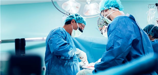 Der Nutzen einer bariatrischen Op überwiegt die Risiken offenbar bei Weitem.