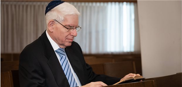 Präsident des Zentralrats der Juden: Rolle der Ärzte in der Nazi-Zeit totgeschwiegen Präsident des Zentralrats der Juden Josef Schuster in der Synagoge des jüdischen Gemeinde- und Kulturzentrums Shalom Europa in Würzburg. Er ist selbst Arzt – und spricht über die Rolle der Ärztinnen und Ärzte in der NS-Zeit.