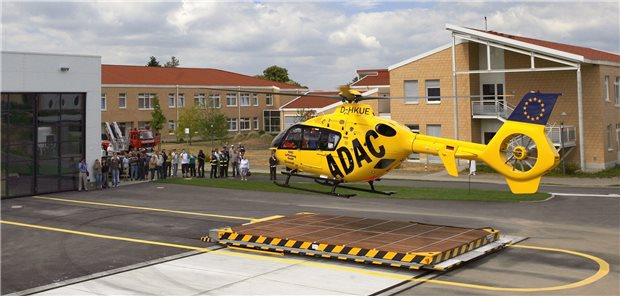 Brandenburg streitet um einen Hubschrauber Der Rettungshubschrauber in Perleberg im Kreis Prignitz versorgt auch den Kreis Ostprignitz-Ruppin.