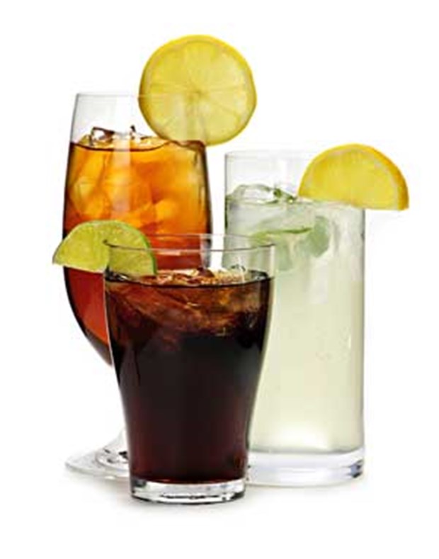 Softdrinks erhöhen offenbar den Blutdruck Der Zucker macht's offenbar.