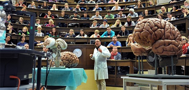 Studienplatzvergabe in Medizin zum Teil verfassungswidrig Der Zugang zum Medizinstudium muss bis 2019 neu geregelt werden. Das bisherige Verfahren verstößt in Teilen gegen das Grundgesetz.
