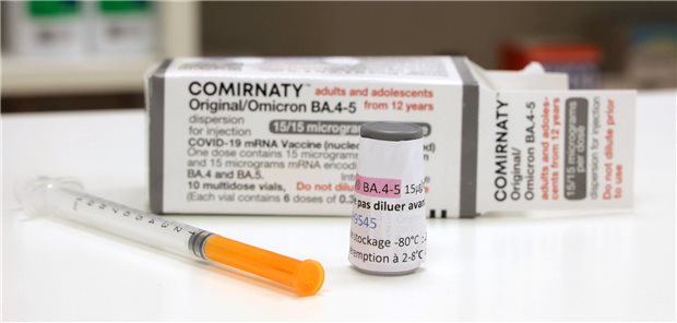 BioNTech: Erste klinische Studiendaten zum angepassten Omikron-Impfstoff Der an die Omikron-Subvarianten BA.4/BA.5 angepasste Impfstoff Comirnaty.