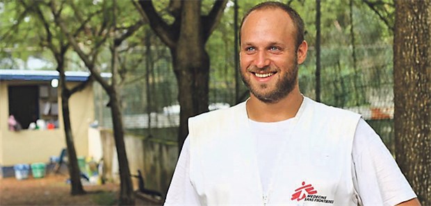 'Ich ging hinter die Ebola-Station, um zu weinen' Der belgische Anthropologe Pierre Trbovic ist für "Ärzte ohne Grenzen" in derliberianischen Hauptstadt Monrovia tätig.