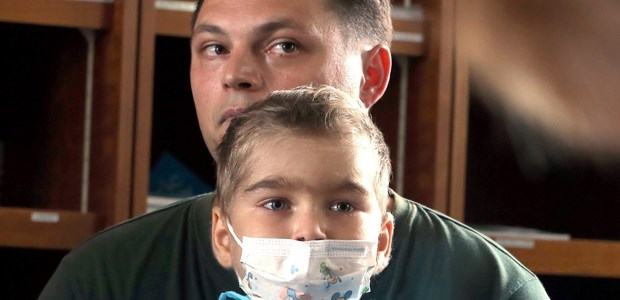 Fünfjähriger lebt zweieinhalb Jahre mit Kunstherz Der fünf-jährige Pascal mit seinem Vater.