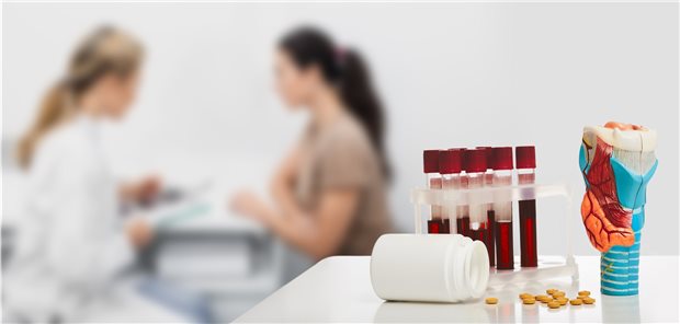 Schwangerschaft verändert Schilddrüsen-Metabolismus Der höhere Jodbedarf in der Schwangerschaft macht eine Jod-Supplementierung nötig. Am besten sollte diese bereits bei Kinderwunsch beginnen und in Schwangerschaft und Stillzeit fortgesetzt werden.