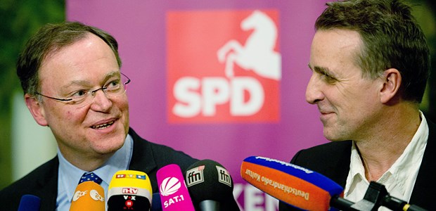 Die Gesundheitspläne von Rot-Grün Der künftige Ministerpräsident Stephan Weil (SPD) und sein Stellvertreter Stefan Wenzel (Grüne).