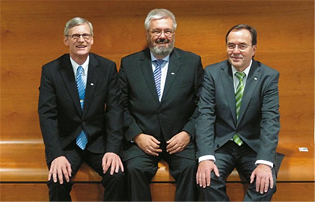 Der neue Vorstand der KV Westfalen-Lippe: Dr. Thomas Kriedel, Dr. Wolfgang-Axel Dryden (Vorsitzender) und Dr. Gerhard Nordmann (von links).