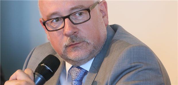 „Der richtige Schritt“: SpiFa-Vorstandschef Dr. Dirk Heinrich über Pläne der Ampel, die Budgetierung im hausärztlichen Bereich zu beenden.