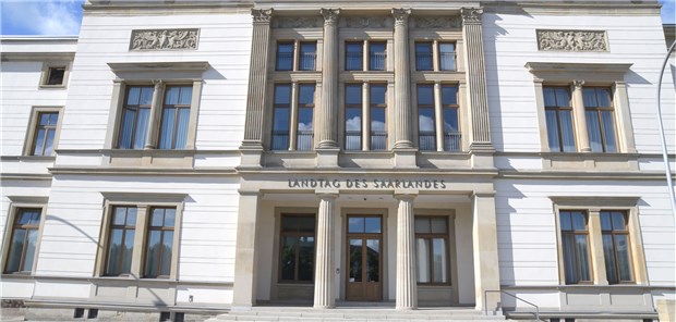 Saarländischer Landtag setzt Ausschuss ein Der saarländische Landtag in Saarbrücken.