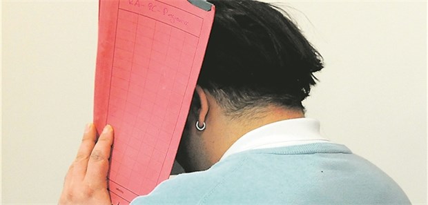 Ein scharfes Schwert im Kampf gegen Pflegemorde? Der verurteilte Krankenpfleger Niels H. Hätten Whistleblower seine Taten verhindern können?