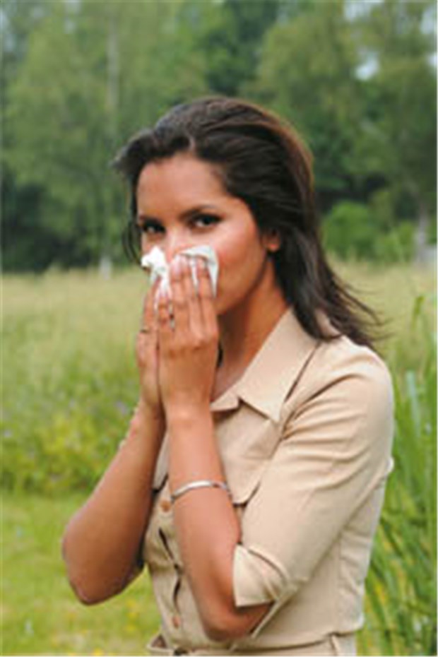 Allergie - gute Datenlage zu Gräsertablette Deutlich weniger allergische Symptome wie Fließschnupfen und verstopfte Nase - das verspricht die Fünf-Gräser-Tablette. © Udo Kroener / fotolia.de