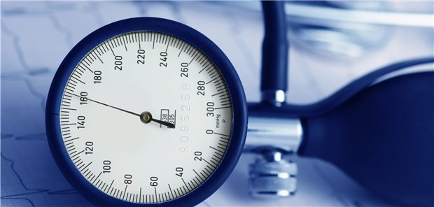 Deutlich zu hoher Druck: Welche Substanzgruppe ist für die Erstlinientherapie die bessere?