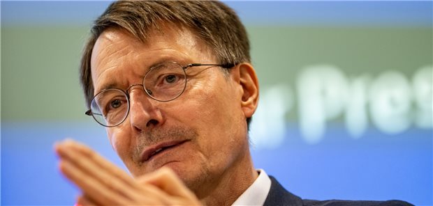 Lauterbach: Müssen beim Hitzeschutz sehr viel aktiver werden Deutschland muss beim Hitzeschutz sehr viel aktiver werden: Bundesgesundheitsminister Karl Lauterbach.