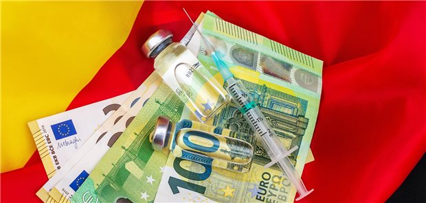 Deutschland will Produktionskapazitäten für Impfstoffe anmieten Deutschland will Kapazitäten für die Herstellung von 600 bis 700 Millionen Impfdosen im Jahr ausschreiben. Diese Vorhaltekosten will die Bundesrepublik über eine jährliche „Reservierungsgebühr“ abdecken.