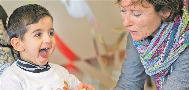 Diabetologen machen Lücken in der Versorgung von Kindern aus Diabetologen fordern: Fachkompetente Betreuung von Kindesbeinen an.