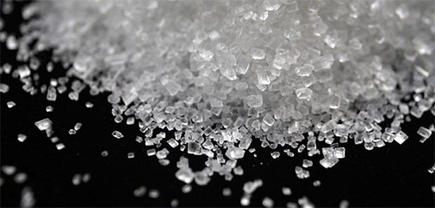 Experten befürchten "Zuckersirup-Schwemme" Diabetologen fordern nach dem Wegfall der Zuckerregulierungen nationale Reduktionsstrategien für Zucker, Salz und Fett.