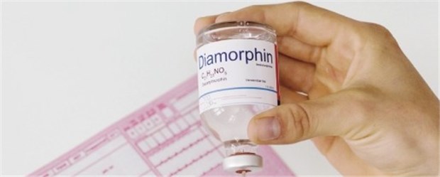 Soll es Diamorphin auf Kassenrezept geben? Diamorphin als Kassenleistung - darüber streitet die Koalition.