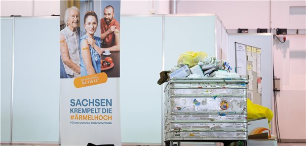 COVID-19-Impfung: Zielgerichtete Informationen nötig Die „Ärmel hoch“-Kampagne kann Unentschlossene offenbar nicht davon überzeugen, sich impfen zu lassen.