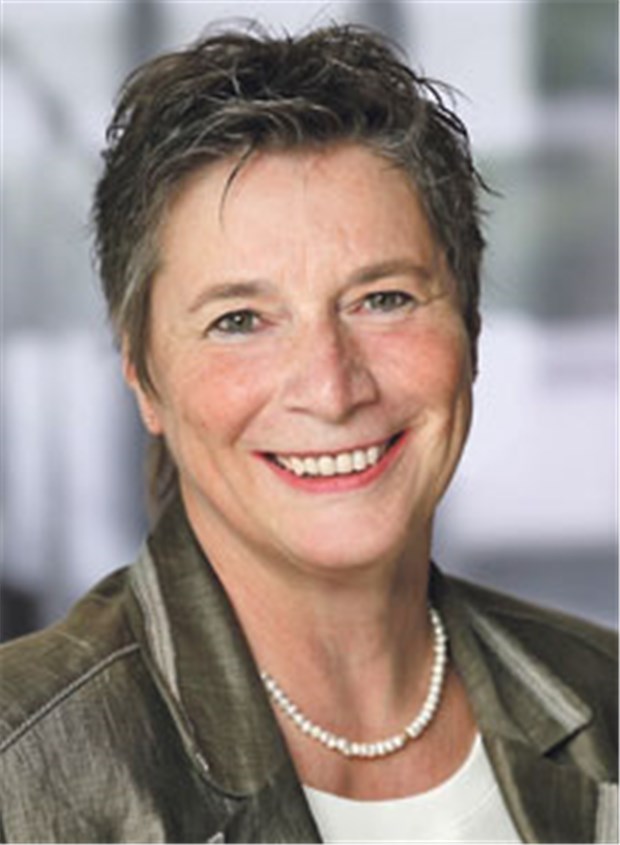 Damit Innovationen in der Praxis ankommen "Die Ärzte sollen sich wieder auf ihre ureigenen Aufgaben konzentrieren." – Bettina Tef, Projektmanagerin bei der Robert Bosch Stiftung