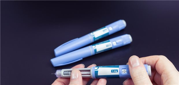 Die Anwendung von GLP-1-RA ging in der Studie mit einem 33 Prozent niedrigeren Risiko für ADRD einher, die von SGLT2-Inhibitoren mit einem 43 Prozent niedrigeren Risiko im Vergleich zu anderen blutzuckersenkenden Medikamenten.