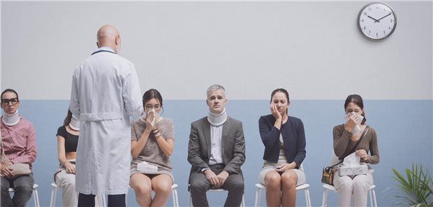 Die Autorinnen und Autoren resümieren, dass die personalisierte Terminbuchungsservice ein vielversprechender Ansatz sei, um die Anbindung an Praxen der Primärversorgung zu stärken. 