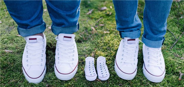 Die Beratung von Rheuma-Patientinnen im gebärfähigen Alter ist sehr wichtig. Diese Beratung sollte geeignete Verhütungsmethoden, die Möglichkeit eines Abbruchs bei ungewollter Schwangerschaft, aber auch die Möglichkeit assistierter Reproduktionstechnologien (ART) sowie für die Pharmakotherapie beinhalten.