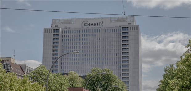 Die Berliner Charité versorgte im vergangenen Jahr 736.000 ambulante und 126.000 stationäre Fälle, damit mehr als 2021.