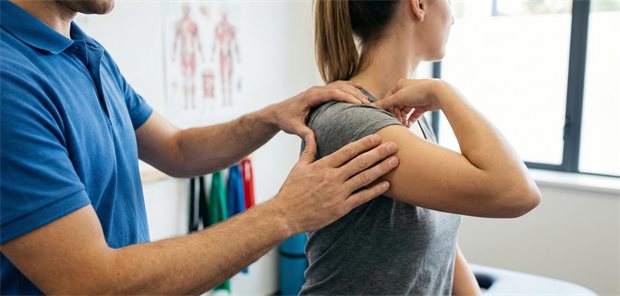 Warum die Blankoverordnung bei Ergo- und Physiotherapie für Ärzte von Vorteil ist Eine Untersuchung der Schulter