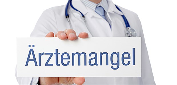 Die Sorge um Ärztemangel wächst Die Bundesärztekammer fürchtet offenbar einen Ärztemangel. Dass die Zahl der Medizinstudenten sinkt, lässt die Alarmglocken schrillen.
