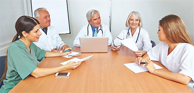 Die Delegation ist ein erlaubtes Mittel im Rahmen der ambulanten spezialfachärztlichen Versorgung (ASV). Die Verantwortung trägt jedoch der weisungsberechtigte ASV-Arzt.