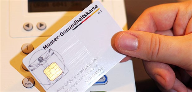 'Patientennutzen bei E-Card ist entscheidend' Die E-Card steckt in vielen Portemonnaies von Versicherten, die Anwendungen lassen noch auf sich warten.