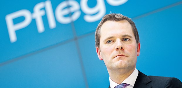 Kabinett nickt Bahrs Pflegereförmchen ab Die Eckpunkte zur Pflegereform gerade noch im "Jahr der Pflege" untergebracht: Gesundheitsminister Daniel Bahr.