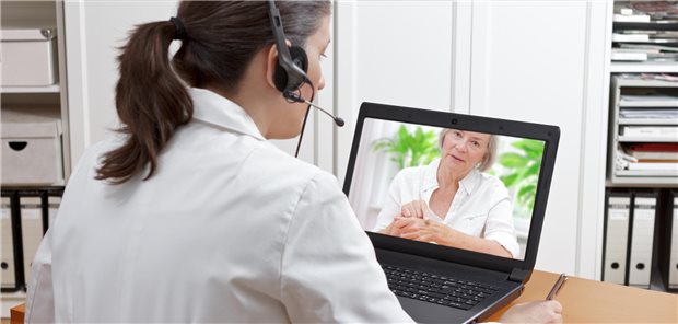 Die Erstdiagnostik von Hauterkrankungen sollte in der Regel nicht allein basierend auf der Teledermatologie erfolgen, betonte Augustin. Sinnvoll einsetzbar sei die Teledermatologie als Unterstützung und in der Verlaufsdiagnostik.