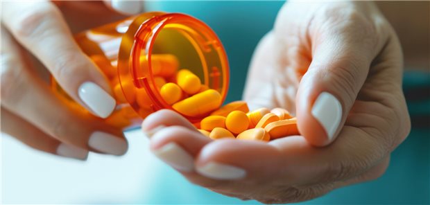 Die Erwartung bei vielen ist hoch, dass die Einnahme von Vitamin-D-Präparaten vor Erkrankungen schützen bzw. deren Verlauf lindern könnte. Allerdings lassen sich aus Beobachtungsstudien offenbar keine Kausalzusammenhänge ableiten.