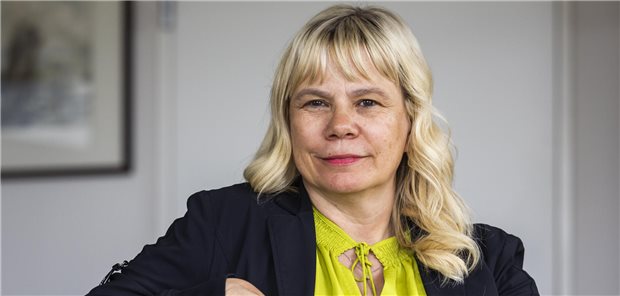 Die Fachärzte sind im Prinzip bei dieser Reform nicht mitgenommen worden und werden weiterhin völlig außer Acht gelassen – das kritisiert die Vorsitzende der KV Brandenburg Dr. Catrin Steiniger.
