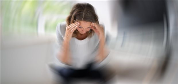 Die Forschenden resümieren, dass Schwindelsymptomatik ein Indikator und ein beitragender Faktor für Diabetes und kardiovaskuläre Erkrankungen sein kann, die wiederum beide eng mit der Mortalität assoziiert sind.